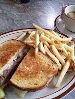 Patty Melt Sandwich and Pepper Pot Soup